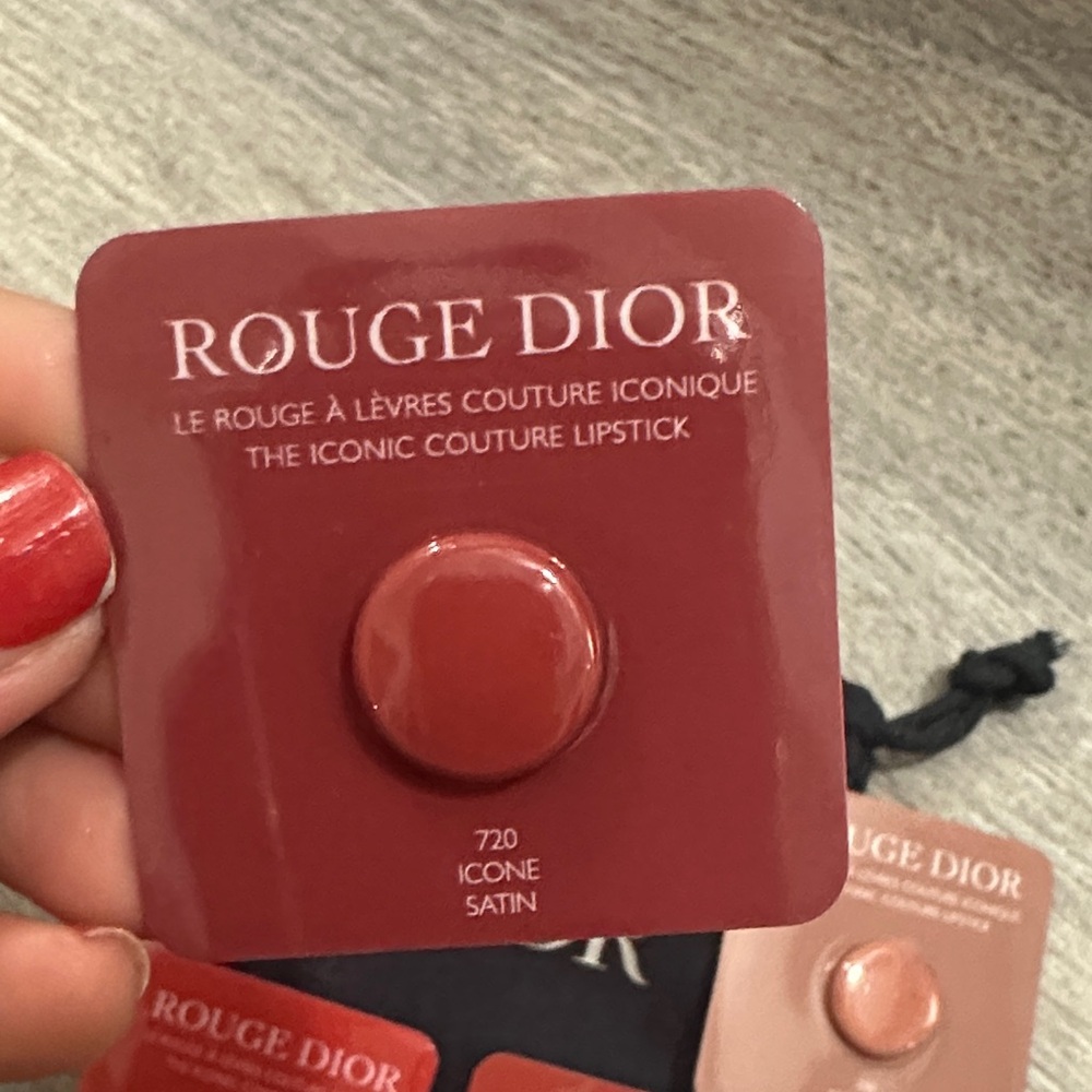Dior Rouge Lipstick Collection with Pouch - Picture 2 of 7